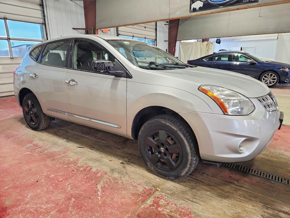 Photo 4 from auction – 2013 NISSAN ROGUE with VIN JN8AS5MV1DW151194