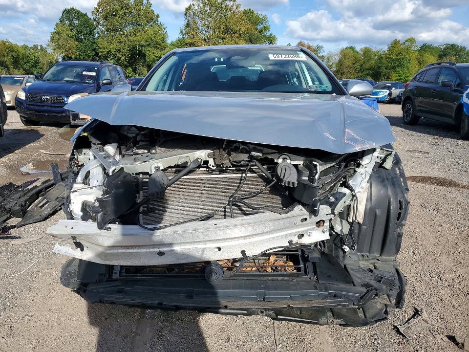 Photo 5 from auction – 2025 TOYOTA CAMRY with VIN 4T1DAACK7SU048152