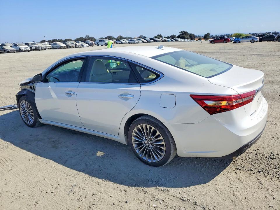 Photo 2 from auction – 2018 TOYOTA AVALON with VIN 4T1BK1EB8JU269517