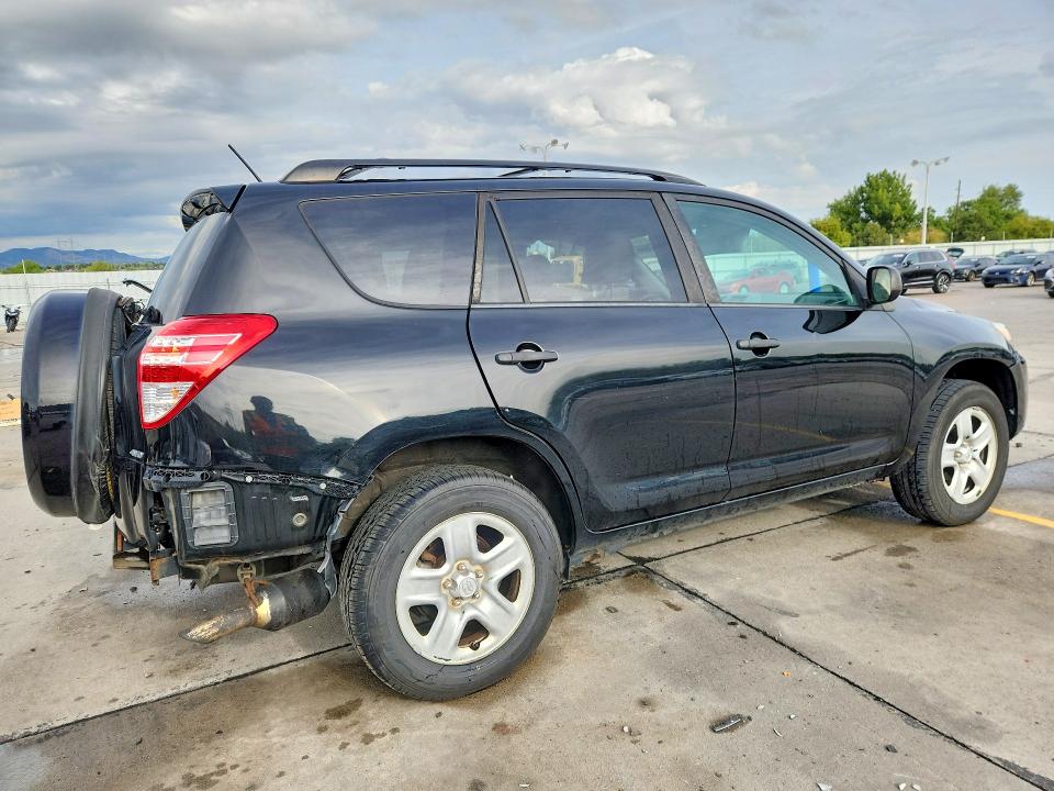 Снимка 3 от търг – 2012 TOYOTA RAV4 с VIN 2T3BF4DV9CW252771