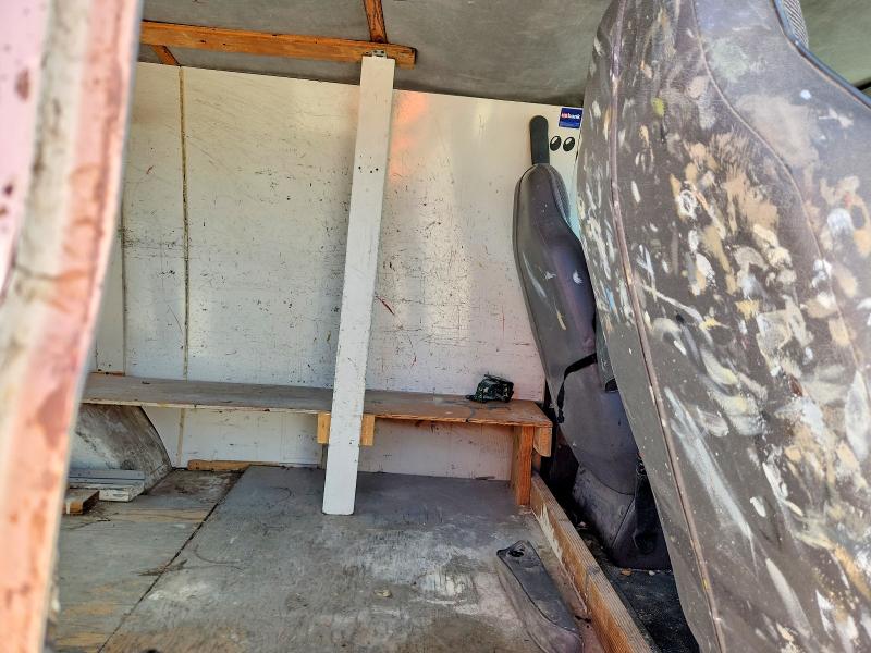Photo 10 from auction – 1996 DODGE RAM VAN with VIN 2B7HB11X9TK158709