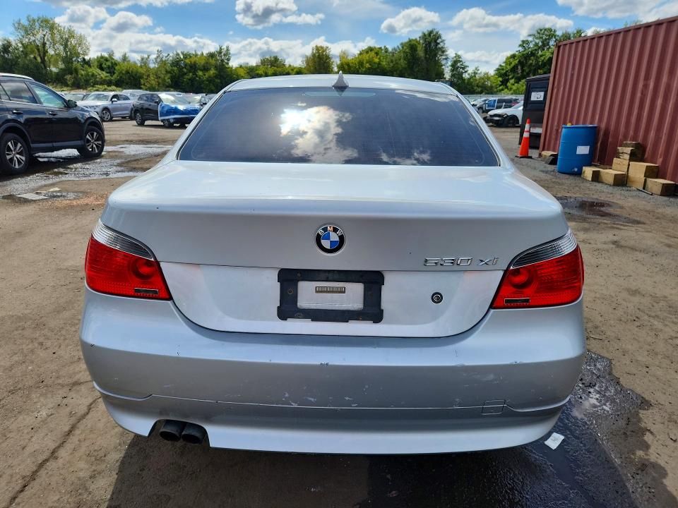 Photo 6 from auction – 2007 BMW 530 with VIN WBANF735X7CU24148