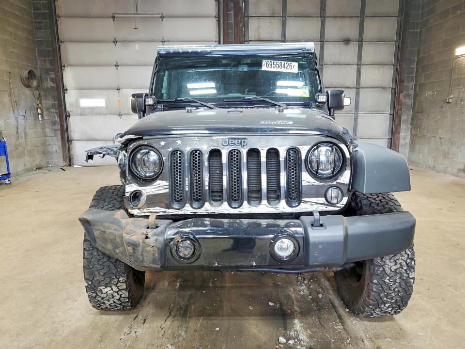Снимка 5 от търг – 2014 JEEP WRANGLER UNLIMITED с VIN 1C4BJWDG6EL327380