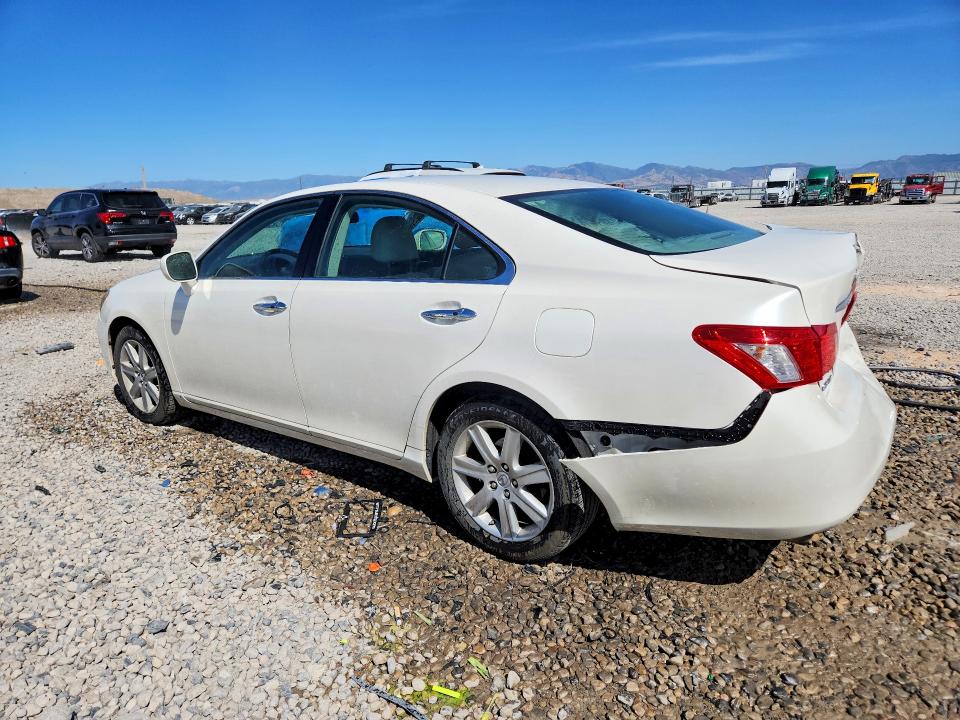 Photo 2 from auction – 2007 LEXUS ES with VIN JTHBJ46G172025312