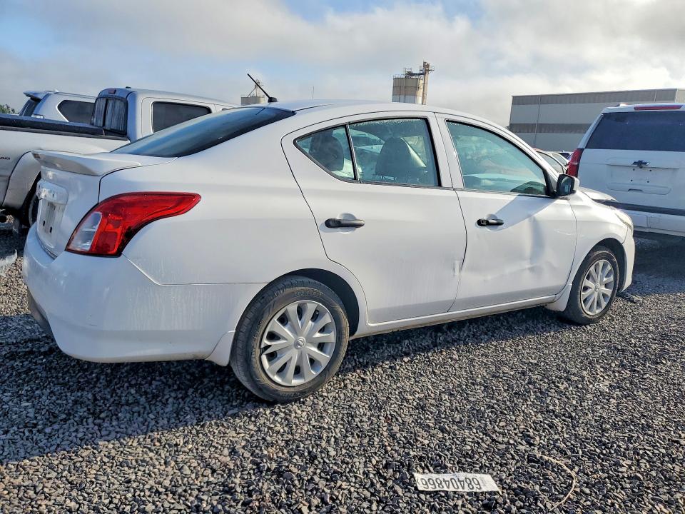 Photo 3 from auction – 2019 NISSAN VERSA with VIN 3N1CN7AP5KL801552
