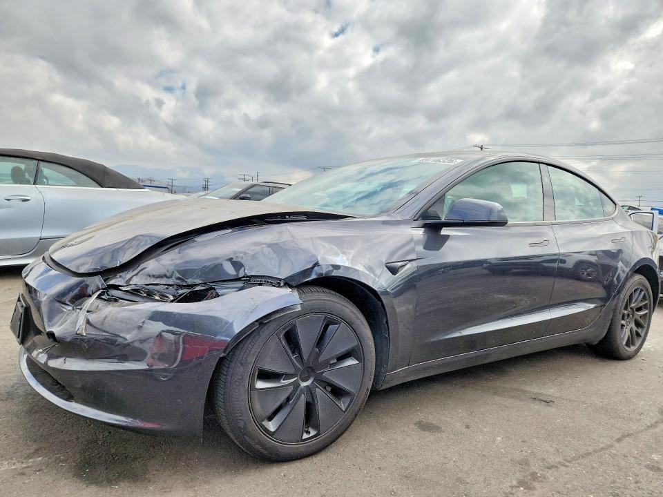 2025 TESLA MODEL 3 - Търг №69746326