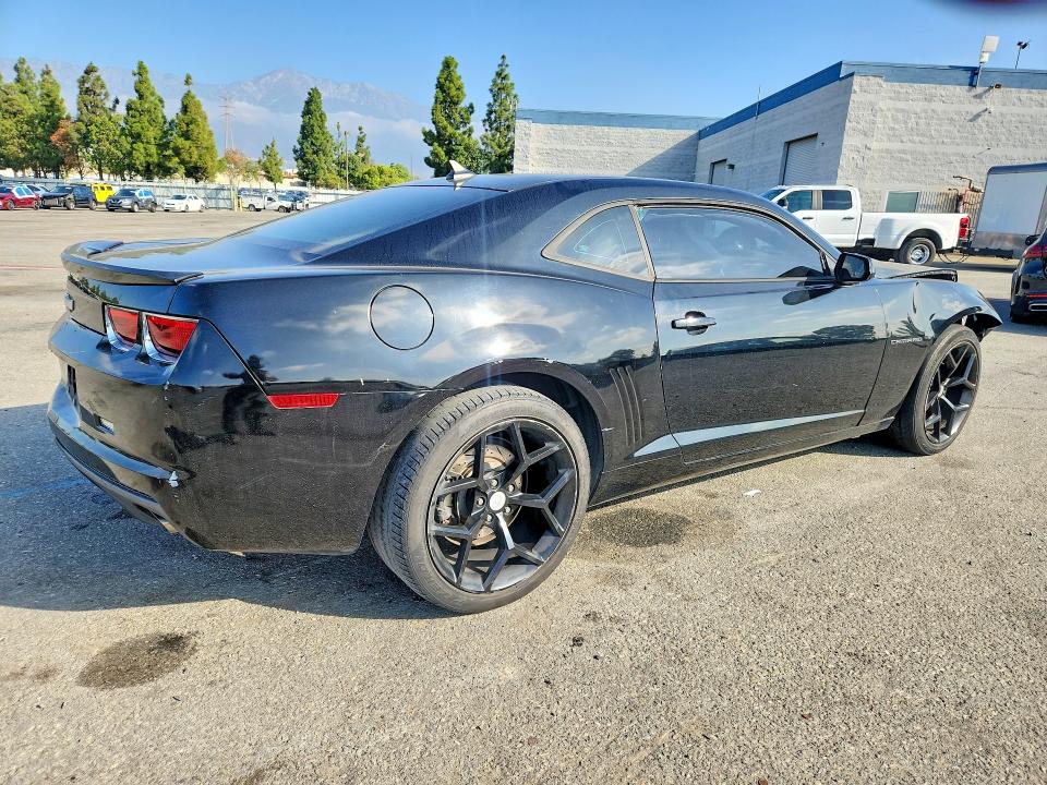 Foto 3 de la subasta – 2012 CHEVROLET CAMARO con VIN 2G1FB1E34C9100831