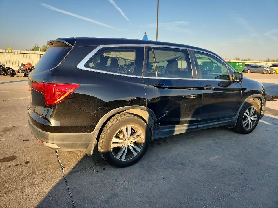 Photo 3 from auction – 2016 HONDA PILOT with VIN 5FNYF5H58GB023939