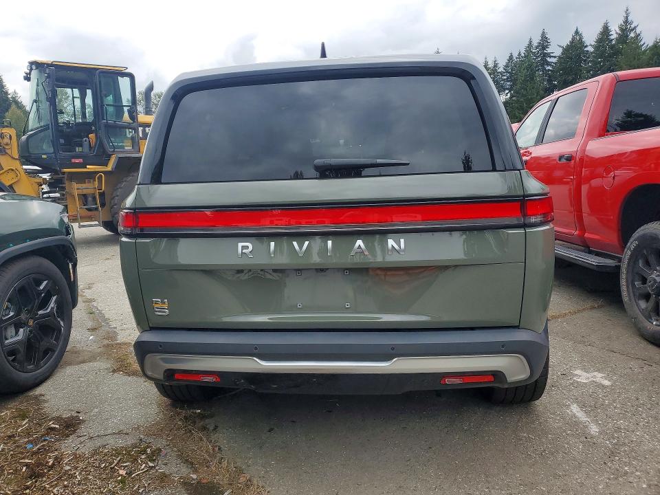 Photo 6 from auction – 2023 RIVIAN R1S with VIN 7PDSGABL7PN007017