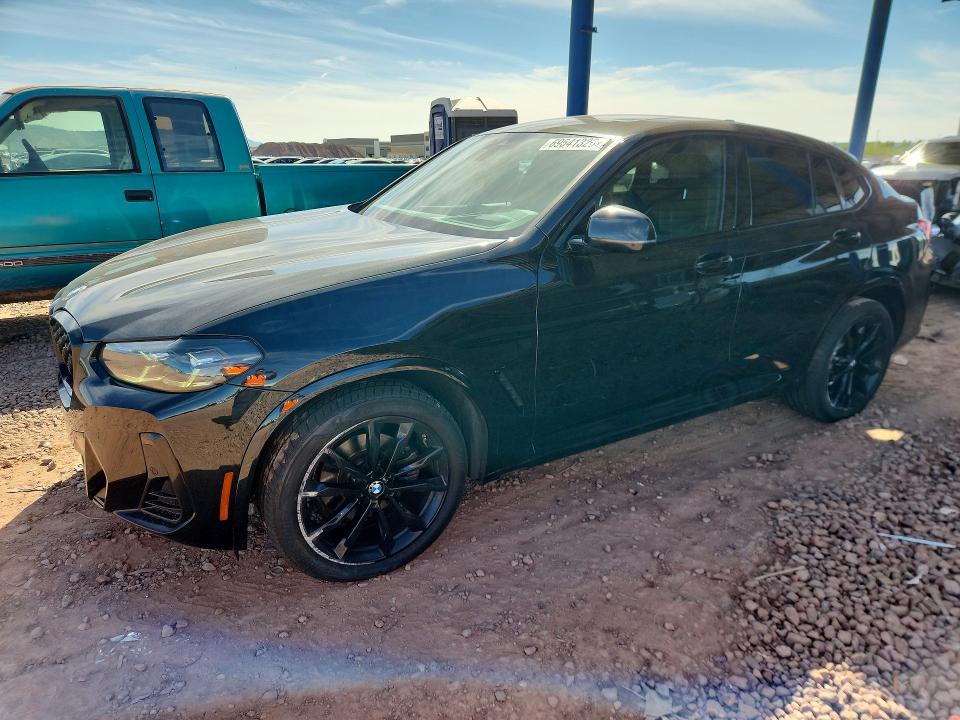 صورة رقم 1 من المزاد - 2023 BMW X4 مع VIN 5UX33DT02P9P84418