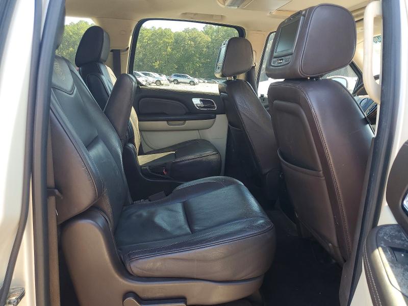 Photo 11 from auction – 2014 CADILLAC ESCALADE with VIN 1GYS4KEF0ER133554