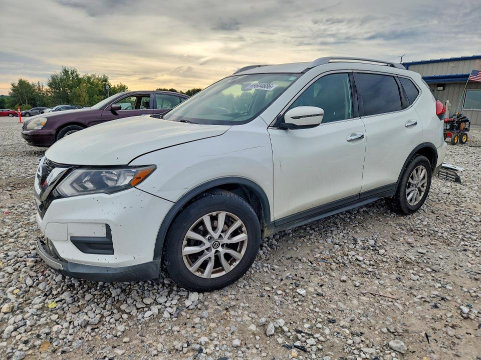 NISSAN ROGUE 2017 с VIN KNMAT2MT7HP550634 - Снимка от търг