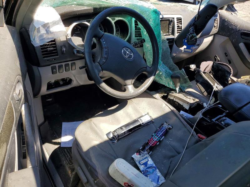 Photo 8 from auction – 2003 TOYOTA 4RUNNER with VIN JTEZT17R130010111