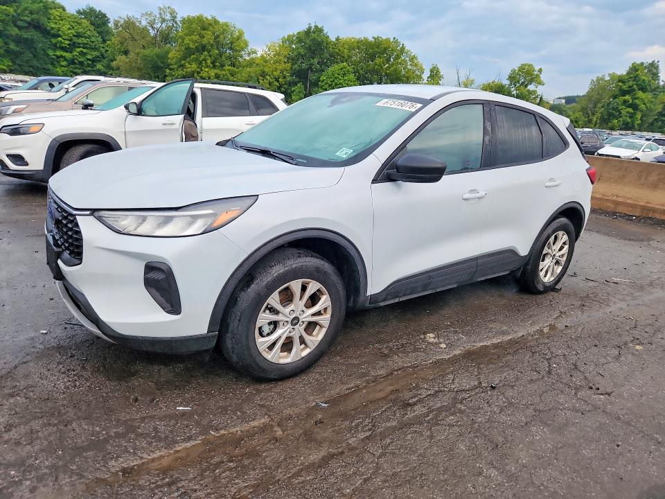 FORD ESCAPE 2025 с VIN 1FMCU9GNXSUA29777 - Снимка от търг