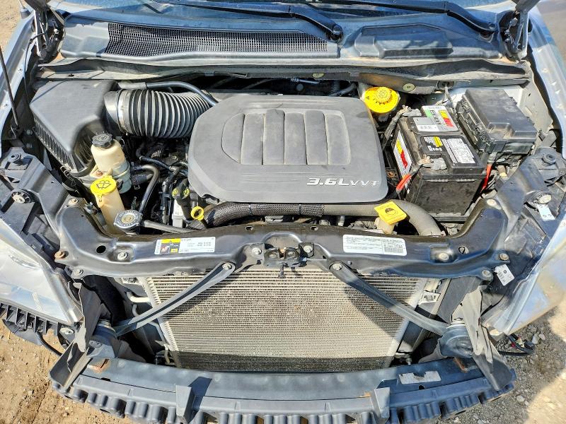 Photo 12 from auction – 2015 CHRYSLER TOWN & COUNTRY with VIN 2C4RC1BG0FR562512
