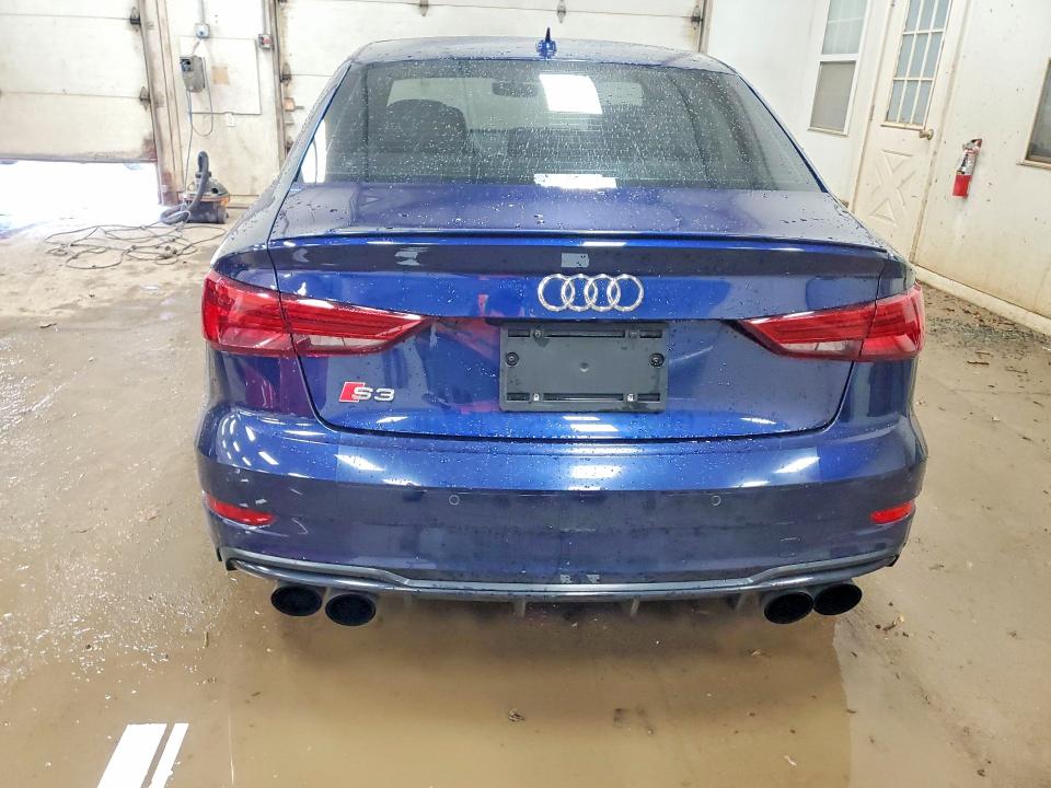 Фото 6 с аукциона – 2018 AUDI S3 с VIN WAUB1GFF5J1046636