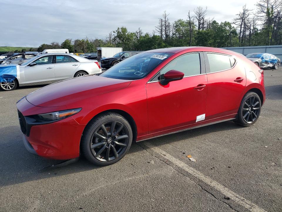 MAZDA 3 2023 with VIN JM1BPBMMXP1614040 - Photo from auction