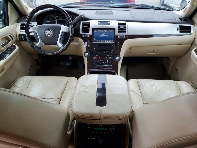 Photo 8 from auction – 2007 CADILLAC ESCALADE with VIN 1GYFK66867R425064