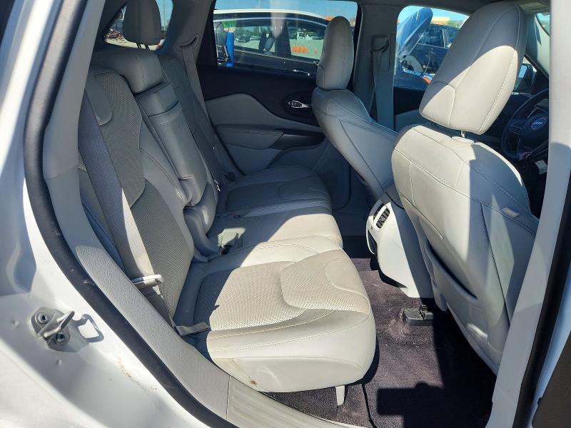 Photo 11 from auction – 2019 JEEP CHEROKEE with VIN 1C4PJLDB1KD110303