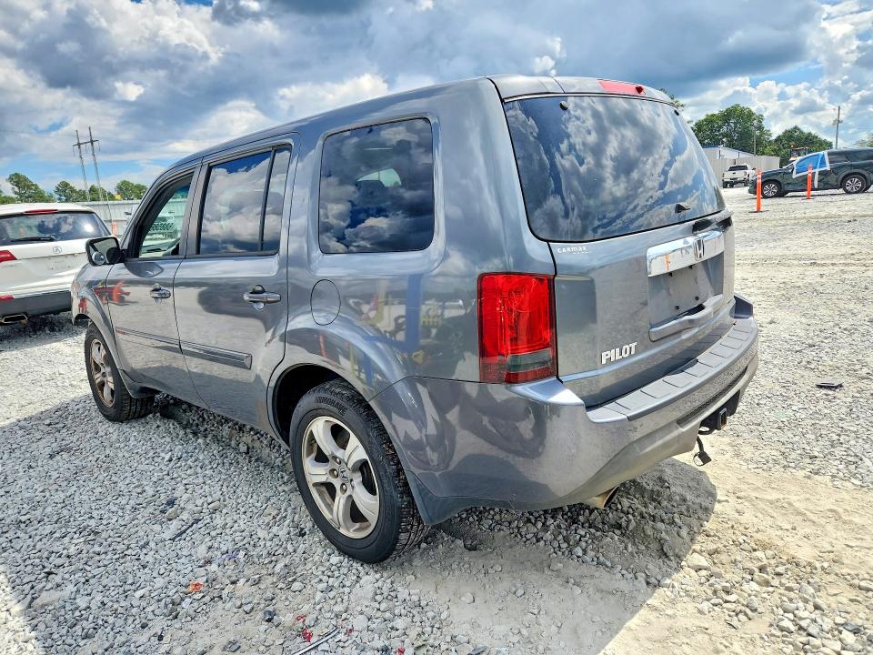 Photo 2 from auction – 2012 HONDA PILOT with VIN 5FNYF3H55CB011729
