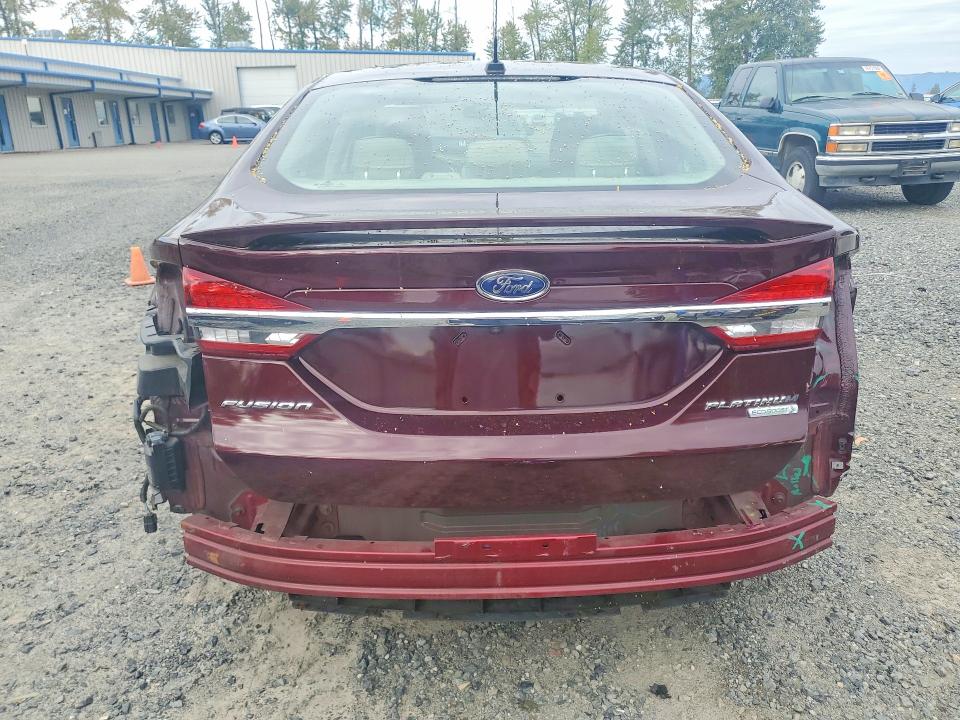 Photo 6 from auction – 2017 FORD FUSION with VIN 3FA6P0K96HR330227