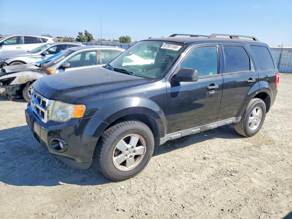 2011 FORD ESCAPE - Търг №67961586