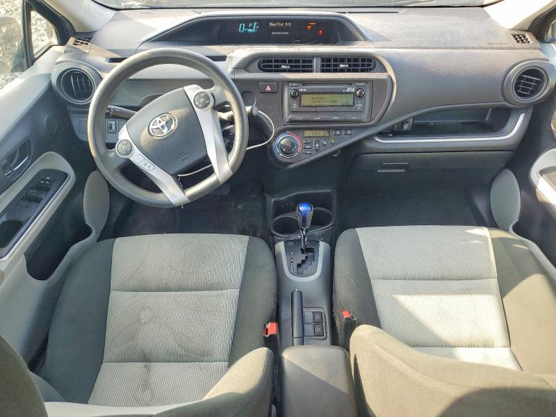 Photo 8 from auction – 2014 TOYOTA PRIUS C with VIN JTDKDTB31E1071456