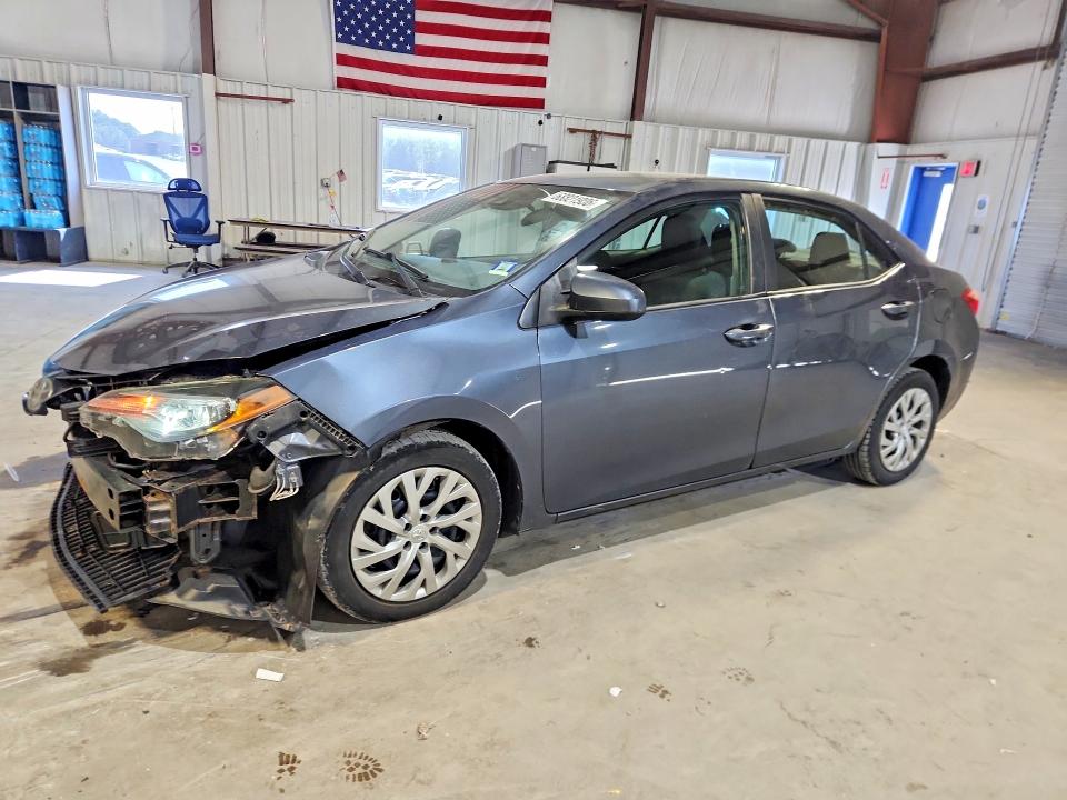 TOYOTA COROLLA 2019 с VIN 2T1BURHEXKC196796 - Снимка от търг