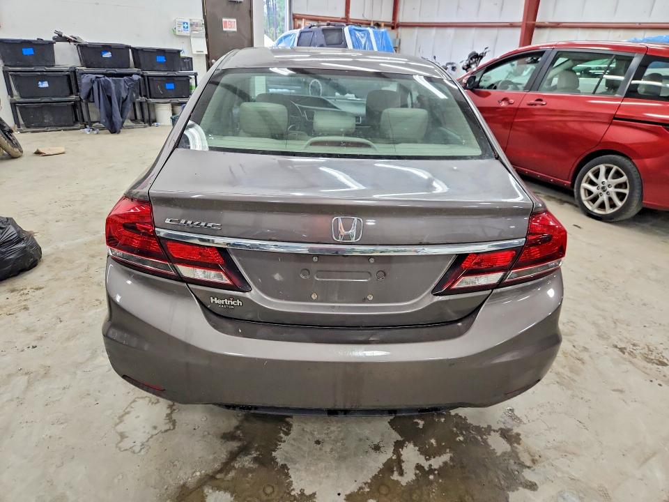 Снимка 6 от търг – 2014 HONDA CIVIC с VIN 19XFB2F51EE256424