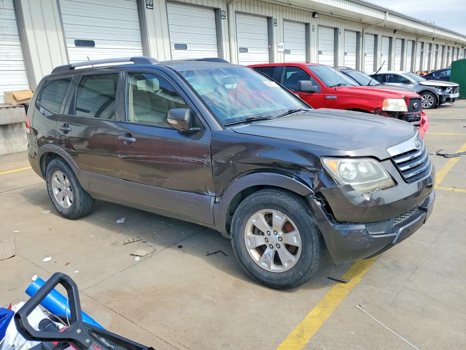 Photo 4 from auction – 2009 KIA BORREGO with VIN KNDJH741895026614