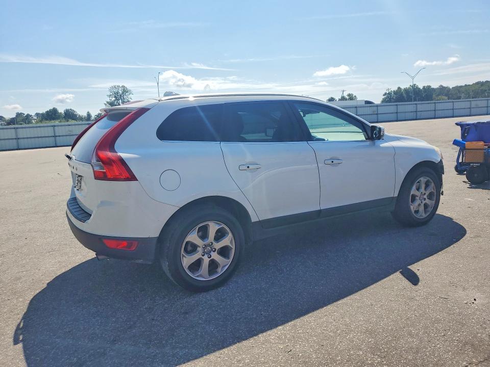 Photo 3 from auction – 2013 VOLVO XC60 with VIN YV4952DL4D2407996