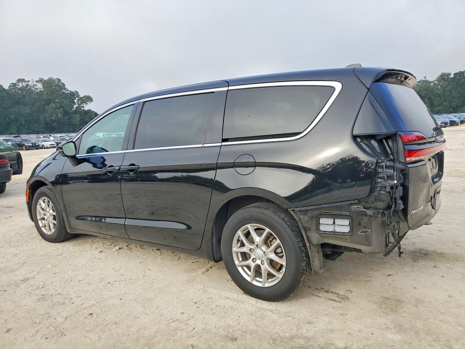 Photo 2 from auction – 2026 CHRYSLER PACIFICA with VIN 2C4RC1BGXTR187076