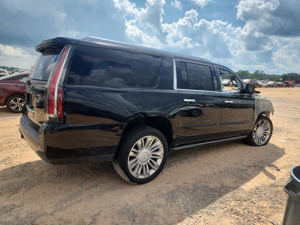 Photo 3 from auction – 2016 CADILLAC ESCALADE with VIN 1GYS3JKJ9GR286927