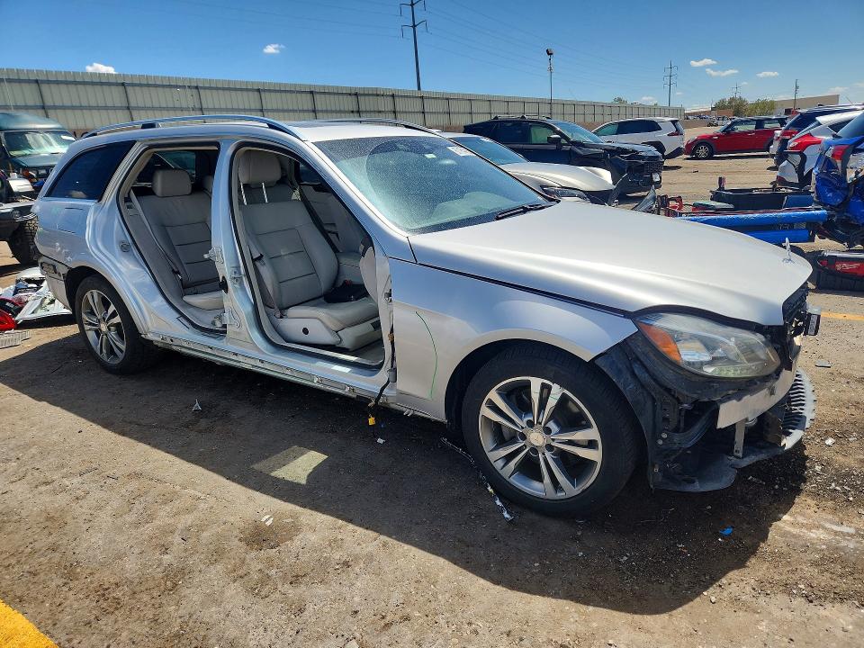 Photo 4 from auction – 2014 MERCEDES-BENZ E with VIN WDDHH8JBXEA887155