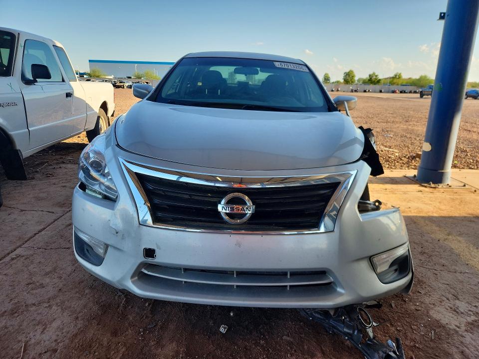 Photo 5 from auction – 2015 NISSAN ALTIMA with VIN 1N4AL3AP6FN876579