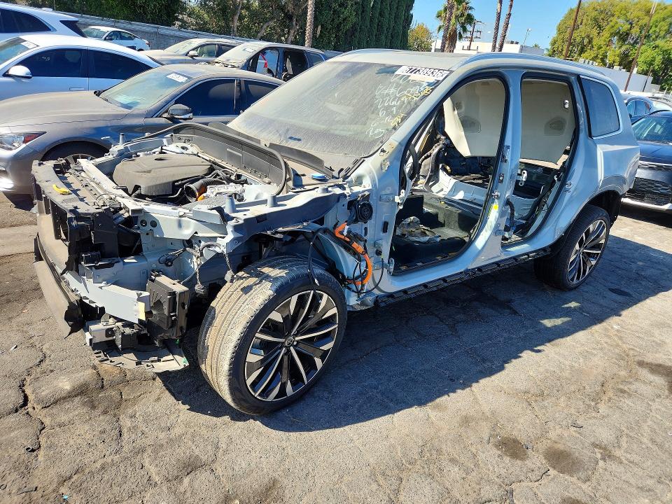 VOLVO XC90 2026 with VIN YV4H60PF6T1476096 - Photo from auction