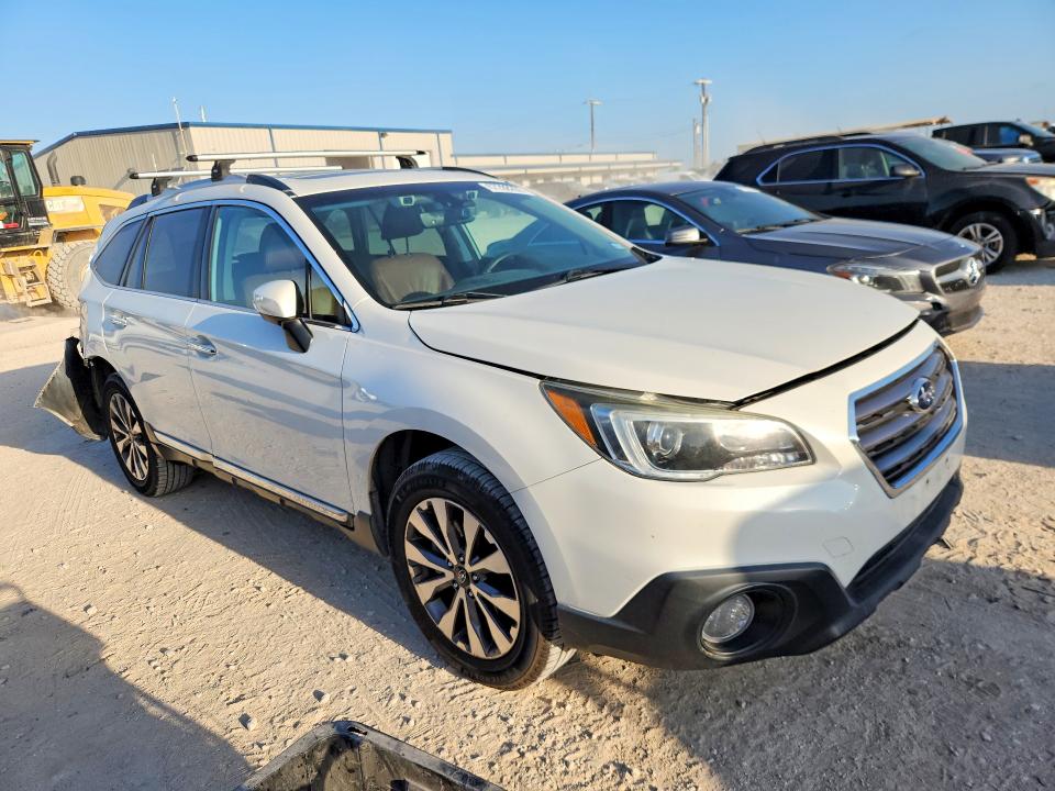 Photo 4 from auction – 2017 SUBARU OUTBACK with VIN 4S4BSATC2H3225881