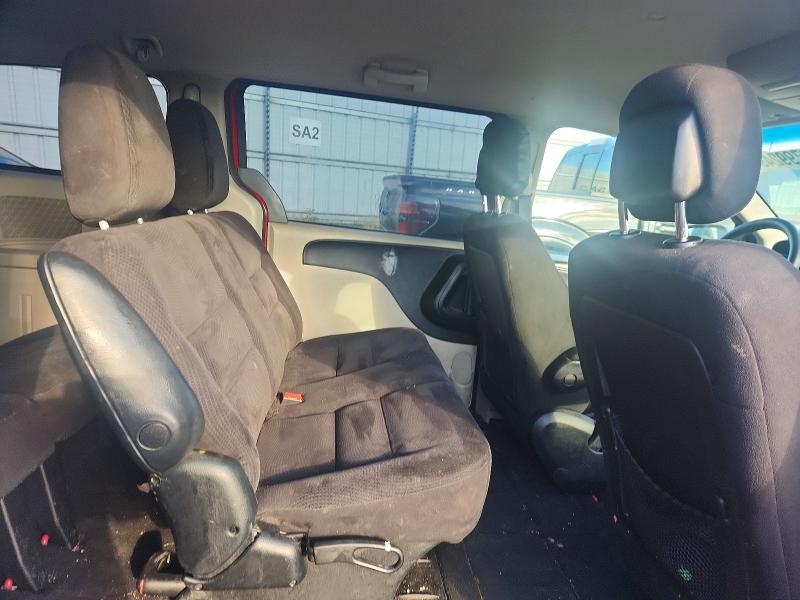 Photo 11 from auction – 2015 DODGE GRAND CARAVAN with VIN 2C4RDGBG4FR501454