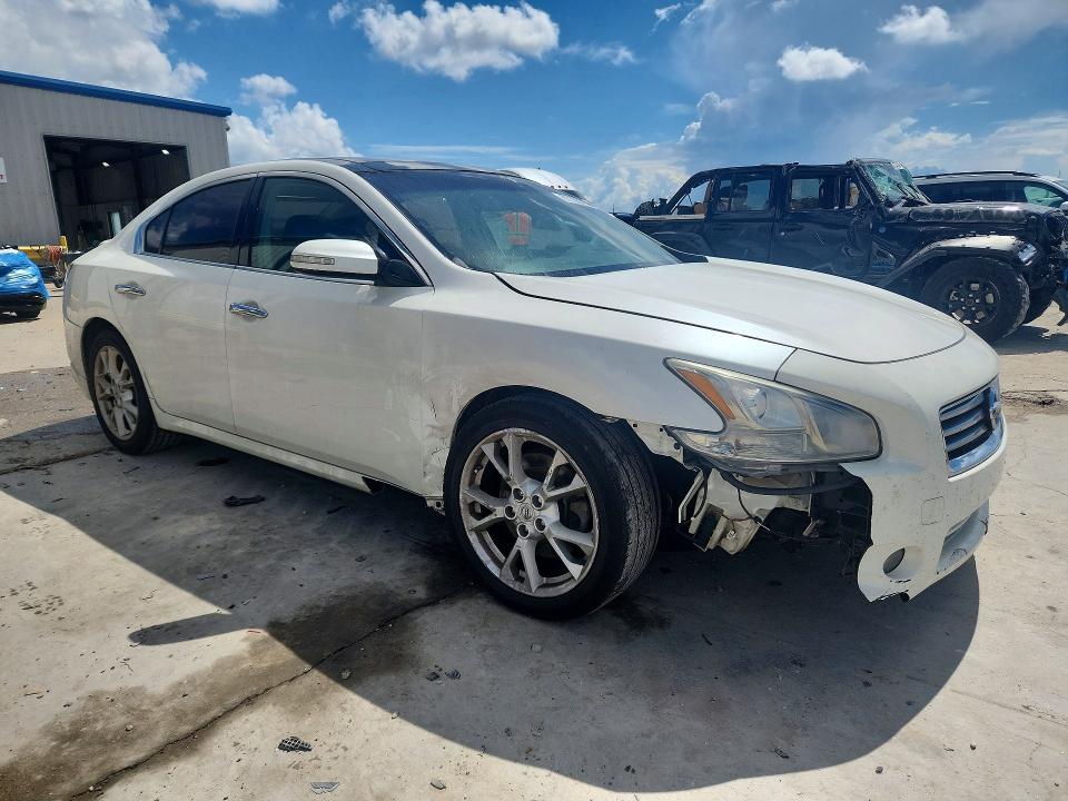 Photo 4 from auction – 2013 NISSAN MAXIMA with VIN 1N4AA5APXDC827363