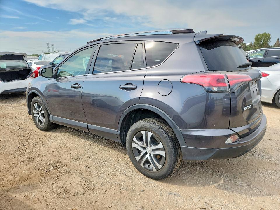 Photo 2 from auction – 2018 TOYOTA RAV4 with VIN JTMBFREV5JJ717229