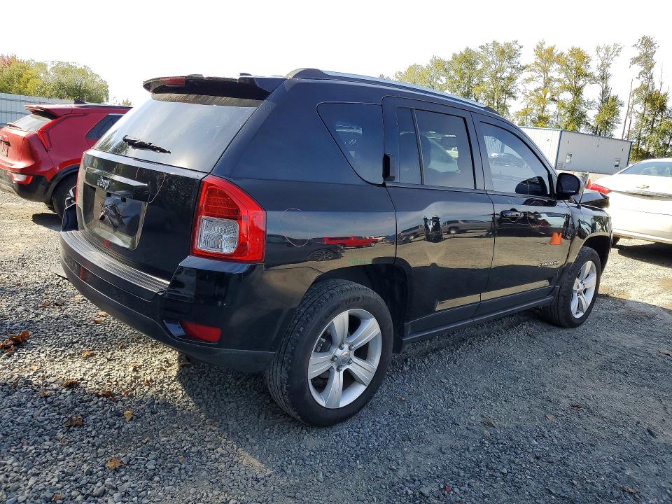Photo 3 from auction – 2012 JEEP COMPASS with VIN 1C4NJDBB1CD564410