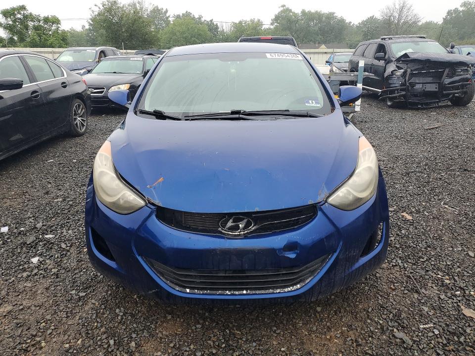 Photo 5 from auction – 2013 HYUNDAI ELANTRA with VIN KMHDH4AE2DU868183