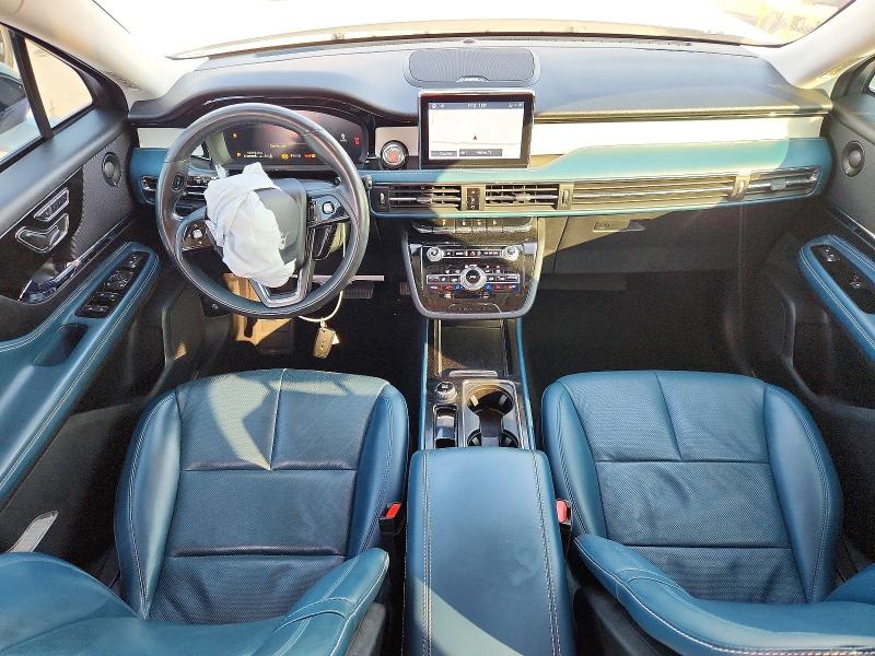 Photo 8 from auction – 2021 LINCOLN CORSAIR with VIN 5LMCJ2D91MUL23088