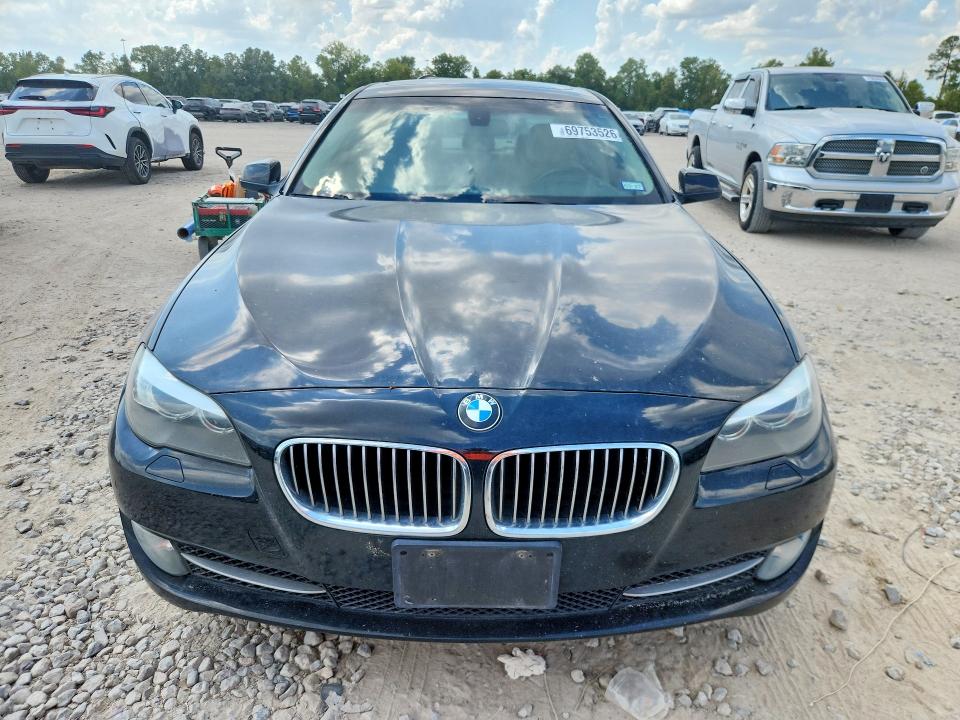 Photo 5 from auction – 2011 BMW 535 with VIN WBAFR7C52BC605054