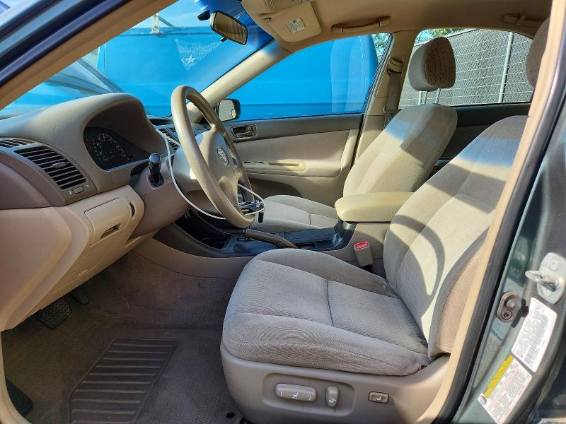 Photo 7 from auction – 2004 TOYOTA CAMRY with VIN 4T1BE32K94U290260