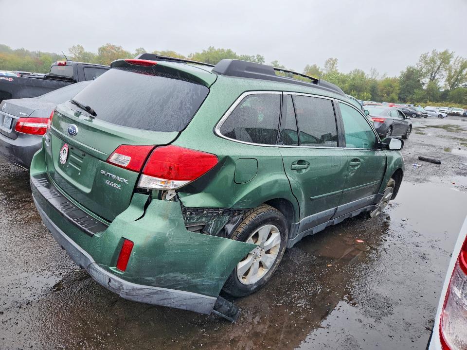 Zdjęcie 3 z aukcji – 2011 SUBARU OUTBACK z VIN 4S4BRBCC7B3431481
