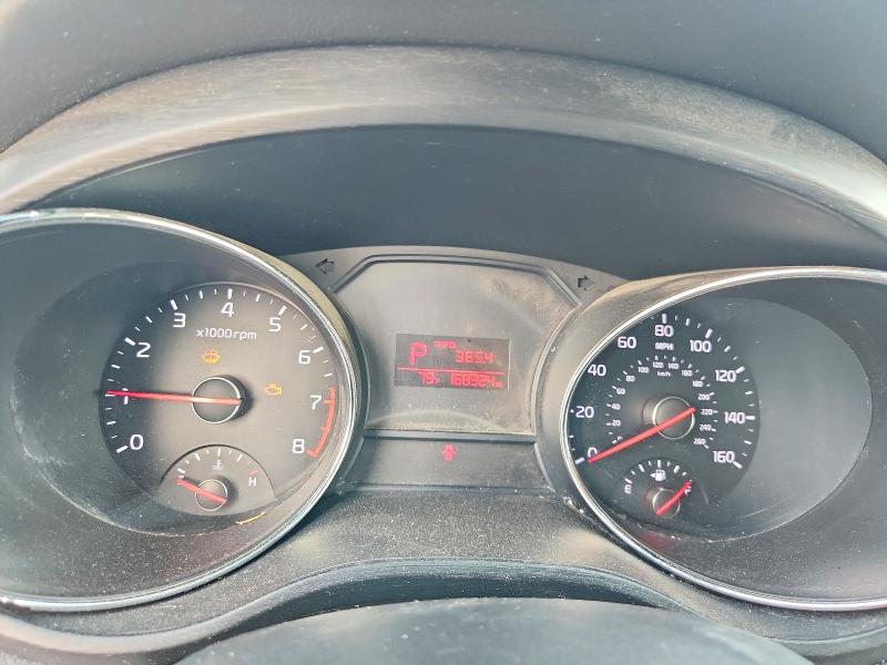 Photo 9 from auction – 2016 KIA SEDONA with VIN KNDMB5C19G6095503