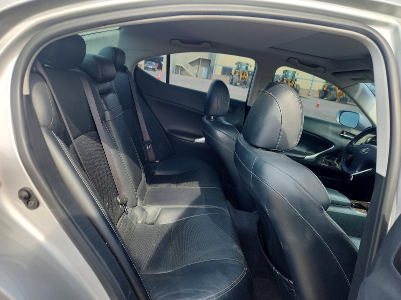 Photo 10 from auction – 2009 LEXUS IS 250 with VIN JTHBK262092087681
