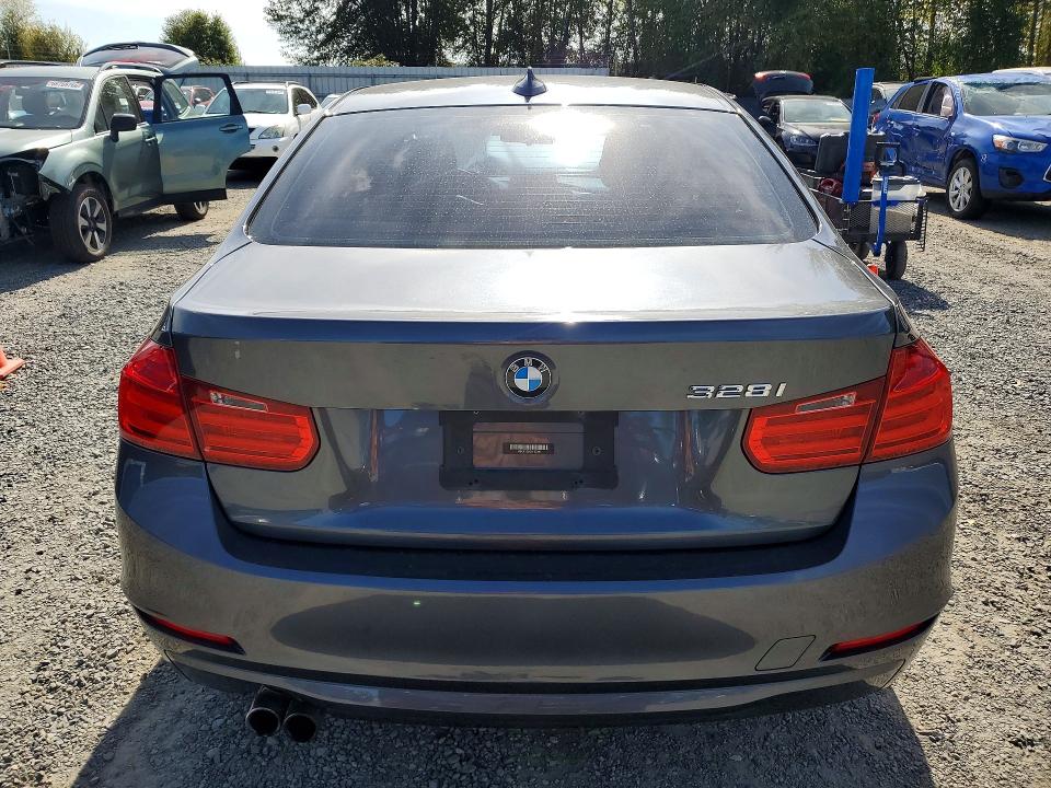 Photo 6 from auction – 2013 BMW 328 with VIN WBA3C1C5XDK103368