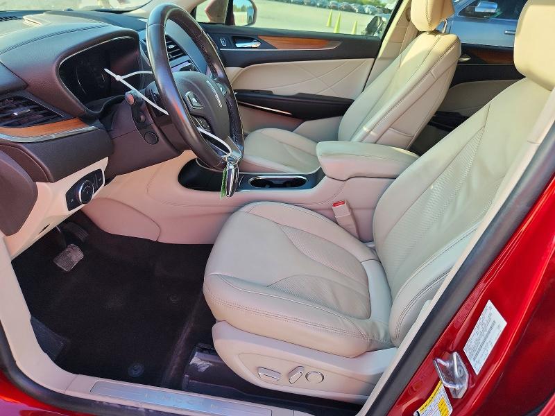 Снимка 7 от търг – 2018 LINCOLN MKC с VIN 5LMCJ2C98JUL01750